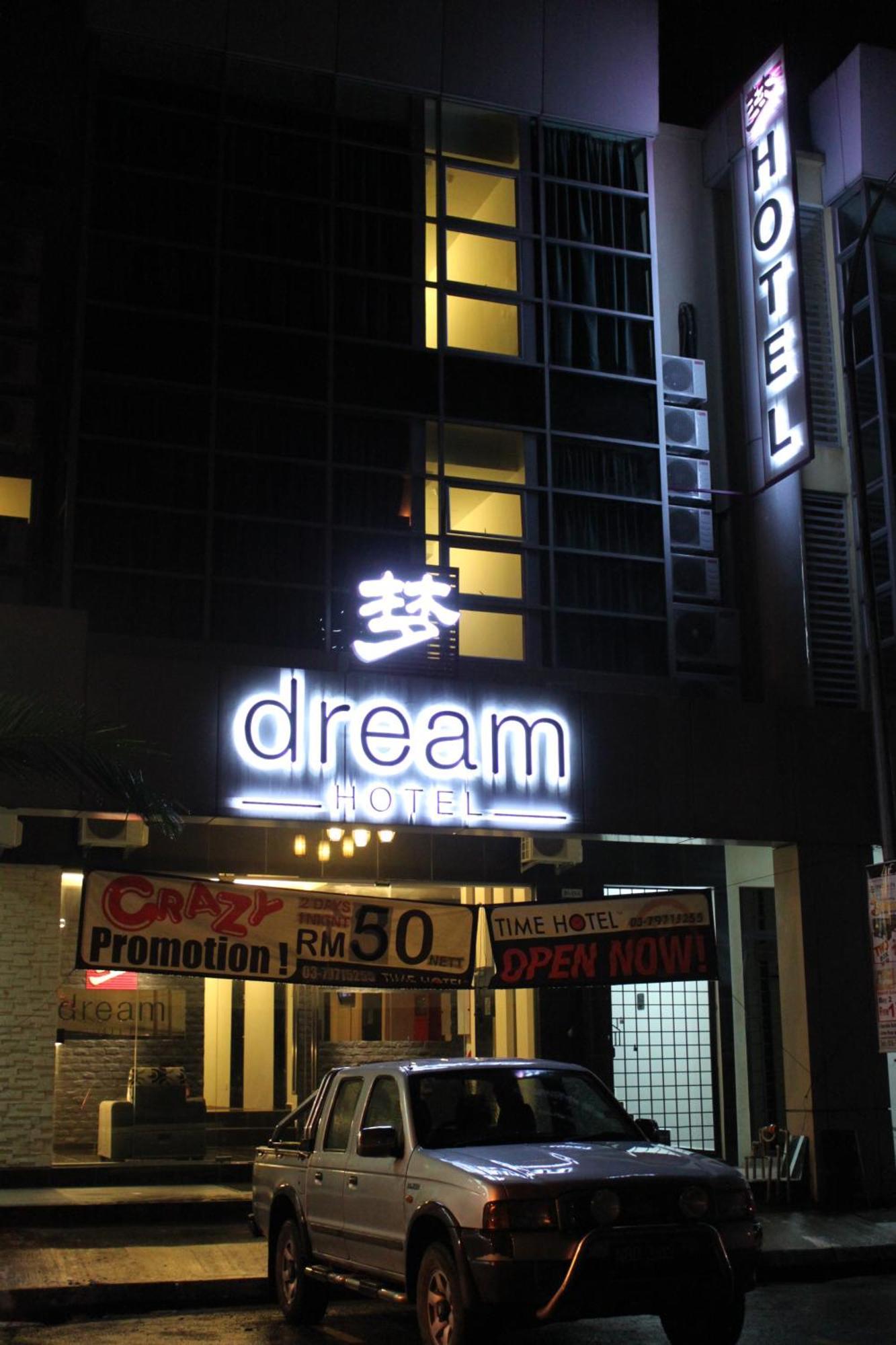 Dream Hotel Klang Exterior foto