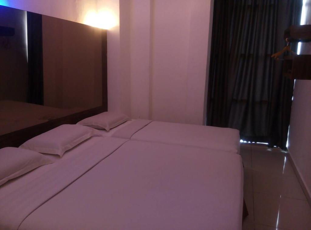 Dream Hotel Klang Exterior foto